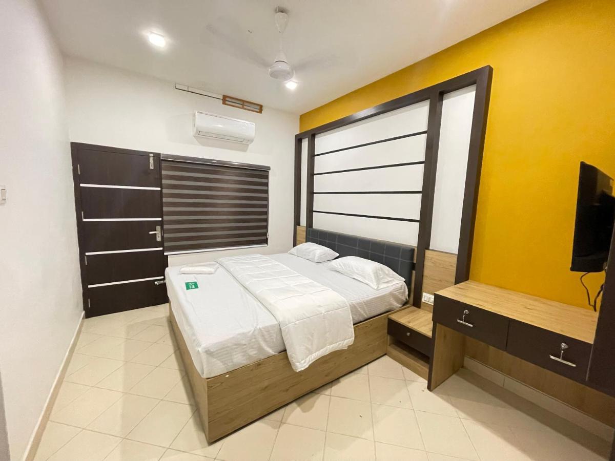 Hotel Pmr Grandays Malappuram Exteriér fotografie